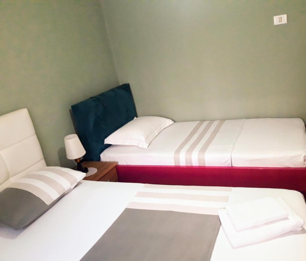 Tirana City Center Apartment Exteriör bild
