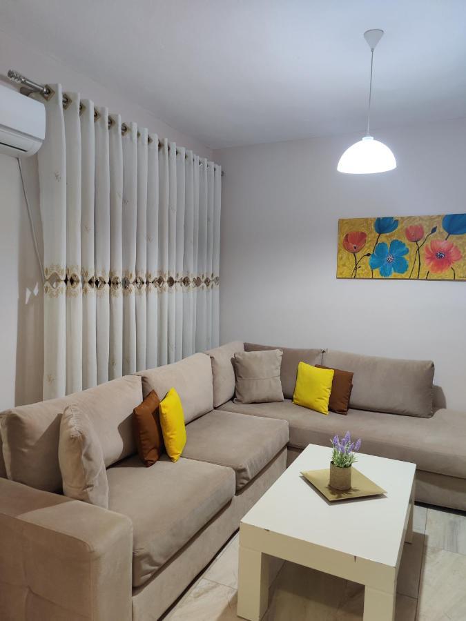 Tirana City Center Apartment Exteriör bild